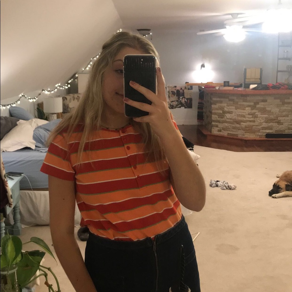 Striped T-shirt with buttons!